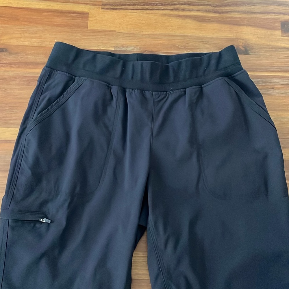Black Title Nine pants